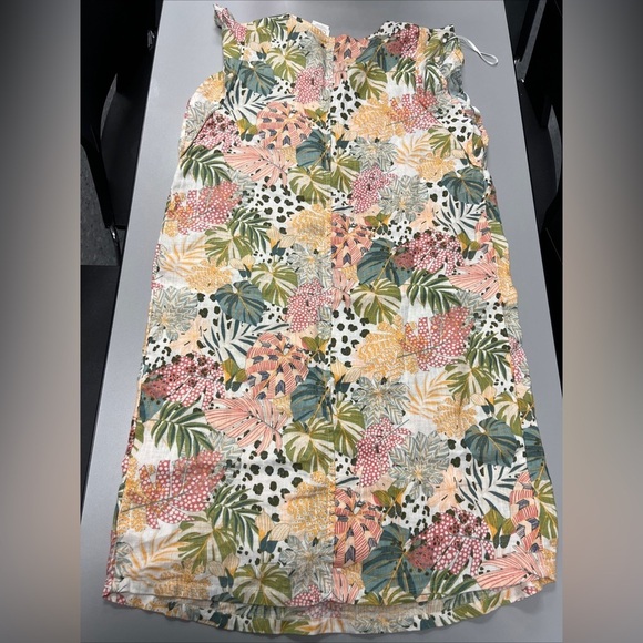 C and C California Dress Womens M Floral Ruffle Cap Sleeve V Neck Linen Boho NWT - Picture 4 of 7